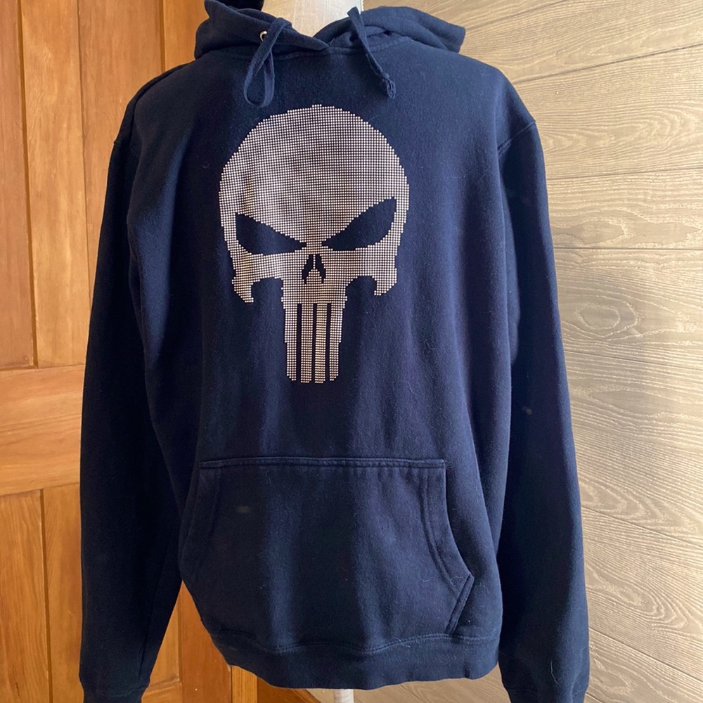 Marvel Punisher skull hoodie sweatshirt. Junior L ❤️